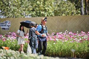 BIB: 
                            <button type="button" onclick="openModal(27792784)" class="btn btn-primary btn-sm float-right btn-popup" data-toggle="modal" data-target=".modal-high-quality">
                        <i class="fas fa-shopping-cart"></i> Add to Cart
                    </button>
                                            <button type="button" onclick="isThisMe(27792784, true)" class="btn btn-success btn-sm float-right btn-popup btn-isme hidden" data-toggle="tooltip" data-placement="bottom" title="นี่คือรูปของคุณใช่ไหม คลิกที่นี่เพื่อเอาเข้าอัลบั้ม">
                        <i class="fas fa-plus"></i> Add to album
                    </button>
                    <button type="button" onclick="isThisMe(27792784, false)" class="btn btn-warning btn-sm float-right btn-popup btn-isnotme hidden">
                        <i class="fas fa-ban"></i> Remove from album
                    </button>